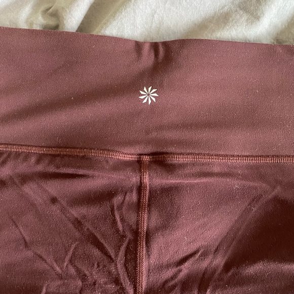 Athleta maroon elation right size small - Picture 4 of 6